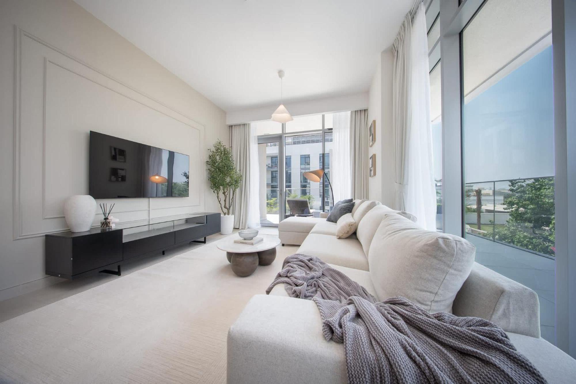 Modern 2 Bedroom - Canal Front Apartment Dubai
